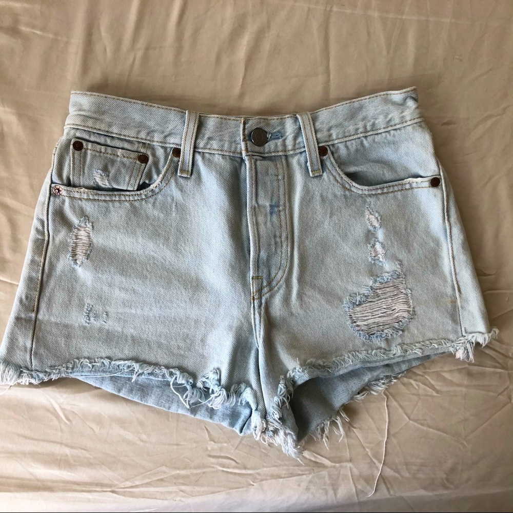Levi’s denim shorts